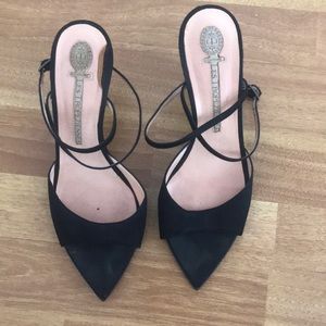 Gorgeous low heel fancy shoes